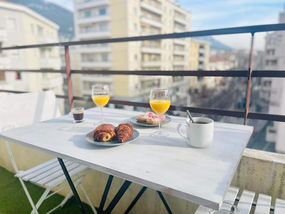 Le Terra-Cota 3 Ch Privees 10' Gare-Port Et Plage, Wfi, Cosy Toulon Kültér fotó