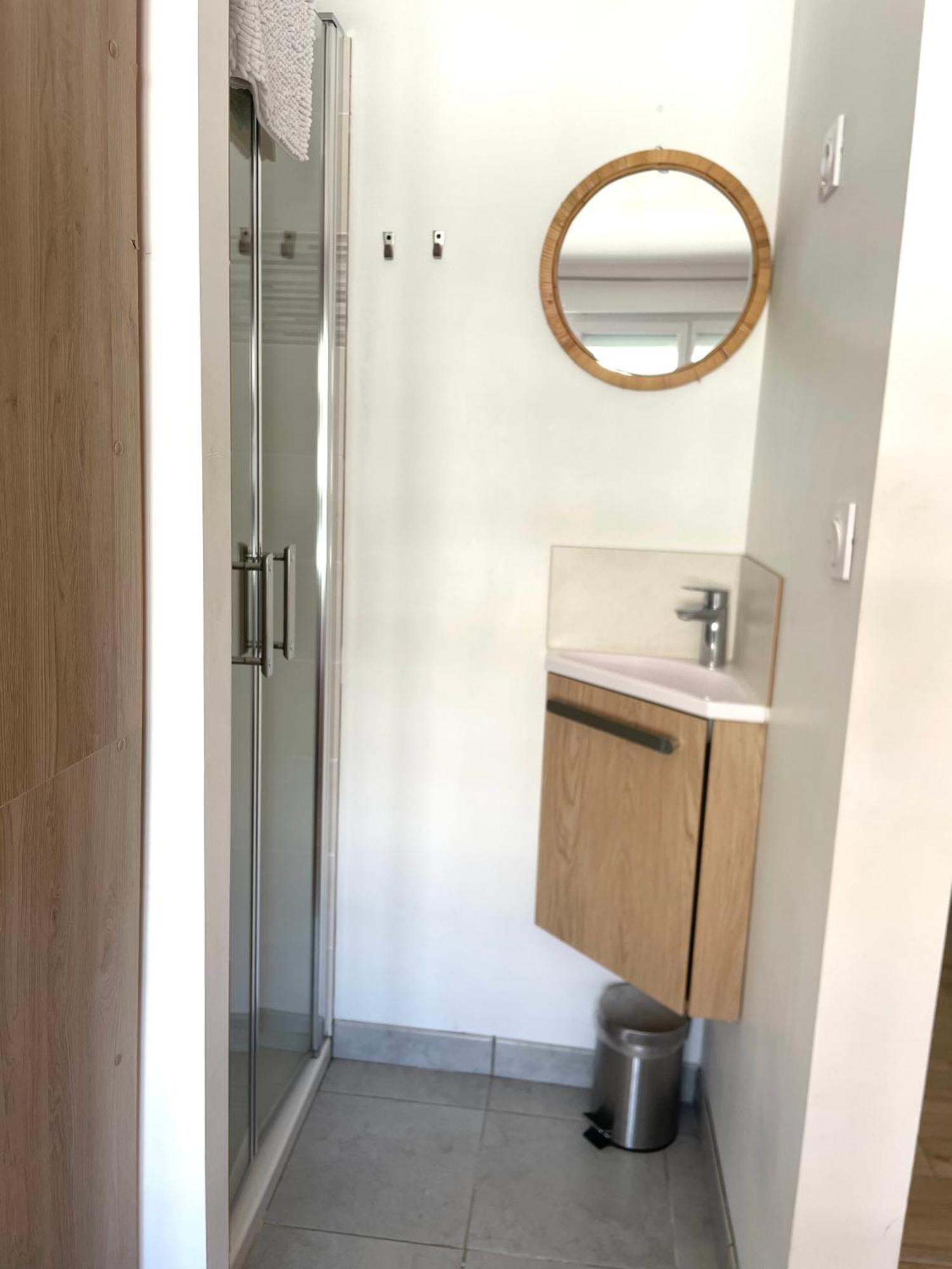 Le Terra-Cota 3 Ch Privees 10' Gare-Port Et Plage, Wfi, Cosy Toulon Kültér fotó